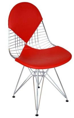 Krzesło metalowe, krata, czerwona poduszka, obicie