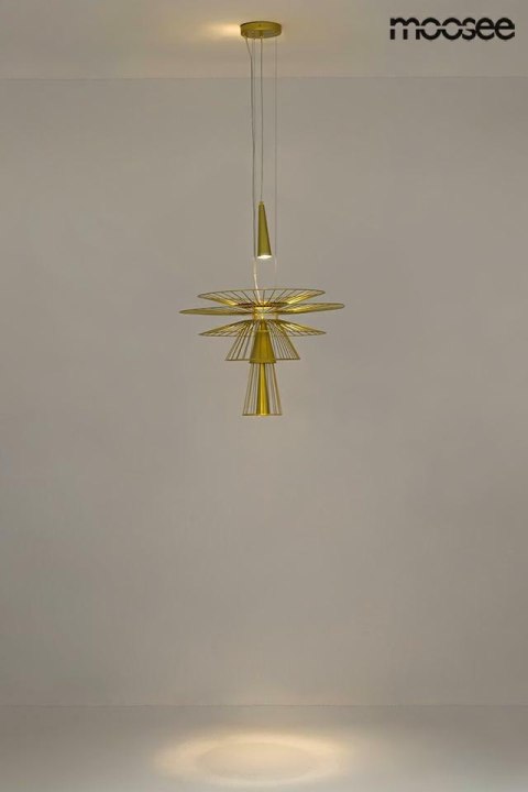 LAMPA WISZĄCA MOOSEE STILETTA ZŁOTA, GLAMOUR, METALOWA, DO SALONU, 60 CM