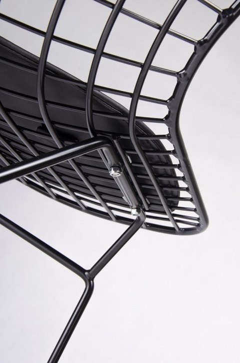 METALOWE CZARNE KRZESŁO LOFT, INDUSTRIALNE, KRATA, Z PODUSZKĄ, DO SALONU