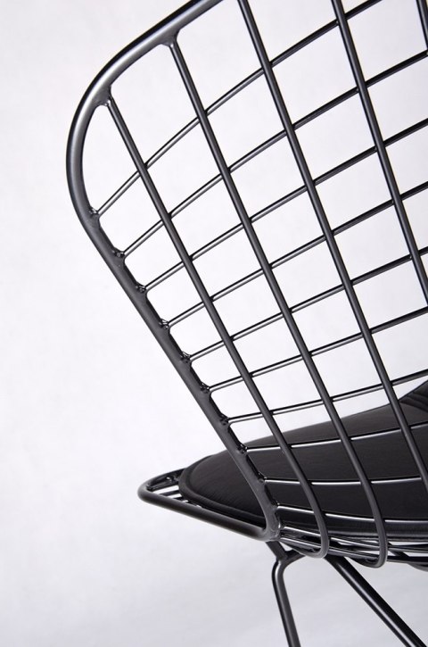 METALOWE CZARNE KRZESŁO LOFT, INDUSTRIALNE, KRATA, Z PODUSZKĄ, DO SALONU