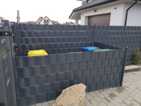 Taśma ogrodzeniowa PASKI 6 x 2,55mb CLASSIC 19cm PROTECTO GRAFIT + 12 klipsów GRATIS Taśma ogrodzeniowa PASKI 6 x 2,55mb CLASSIC 19cm PROTECTO GRAFIT + 12 klipsów GRATIS
