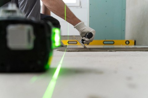 POZIOMICA LASEROWA 4D 360 MACHINA, 16 LINII, ZIELONY LASER, PILOT, STATYW