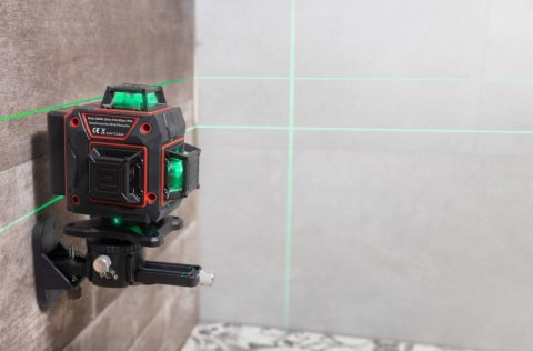 POZIOMICA LASEROWA 4D 360 MACHINA, 16 LINII, ZIELONY LASER, PILOT, STATYW