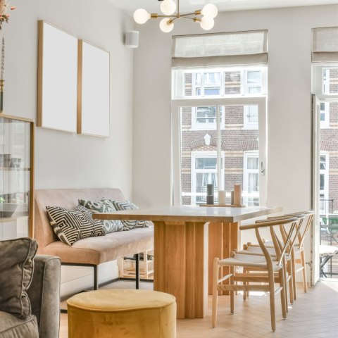 CZARNE DREWNIANE KRZESŁO DO SALONU I JADALNI, PLECIONKA, VINTAGE