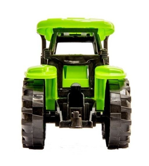 Traktor z przyczepą