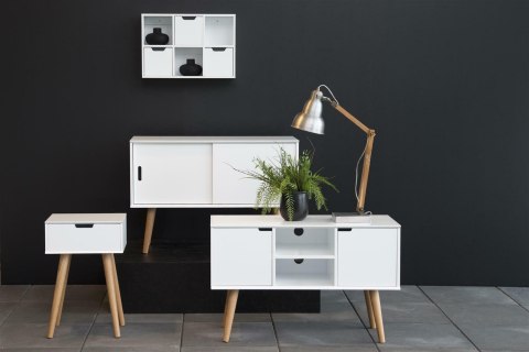Komoda Skandynawska, biała, minimalistyczna Komoda Skandynawska, biała, minimalistyczna