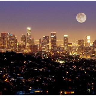 Fototapeta - Księżyc nad Los Angeles