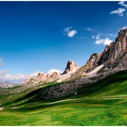 Fototapeta - Skaliste góry Dolomity