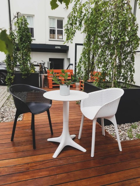 ZESTAW 4 AŻUROWYCH KRZESEŁ, BIAŁE, BALKON, OGRÓD ZESTAW 4 AŻUROWYCH KRZESEŁ, BIAŁE, BALKON, OGRÓD